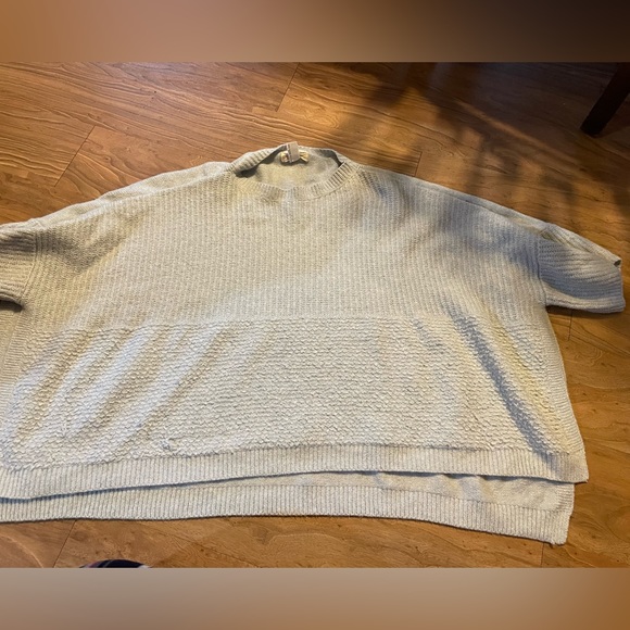 Universal Thread | Sweaters | Womens Universal Thread Crop Top Gray ...